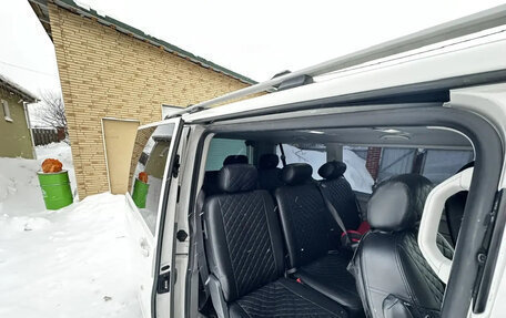 Volkswagen Caravelle T6 рестайлинг, 2021 год, 4 200 000 рублей, 6 фотография