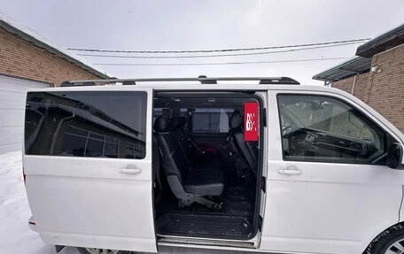 Volkswagen Caravelle T6 рестайлинг, 2021 год, 4 200 000 рублей, 8 фотография