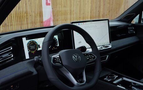 Volkswagen Tiguan, 2025 год, 4 799 000 рублей, 12 фотография