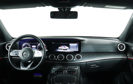 Mercedes-Benz E-Класс, 2020 год, 3 709 000 рублей, 12 фотография