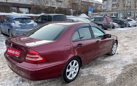 Mercedes-Benz C-Класс, 2003 год, 570 000 рублей, 1 фотография