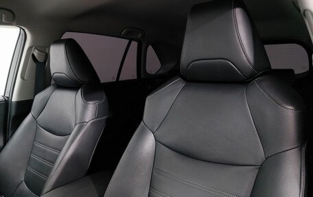 Toyota RAV4, 2020 год, 3 749 000 рублей, 18 фотография