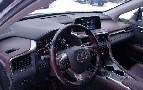 Lexus RX IV рестайлинг, 2019 год, 5 350 000 рублей, 6 фотография