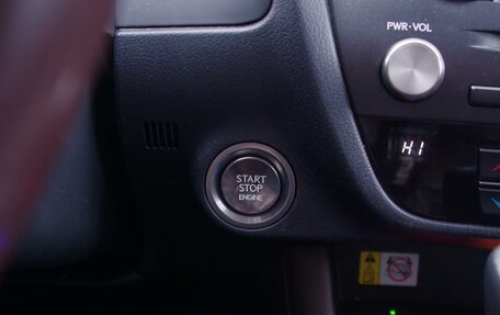 Lexus RX IV рестайлинг, 2019 год, 5 350 000 рублей, 25 фотография