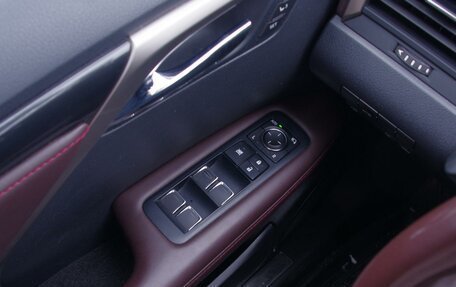 Lexus RX IV рестайлинг, 2019 год, 5 350 000 рублей, 27 фотография