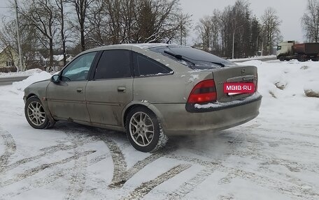 Opel Vectra B рестайлинг, 1997 год, 125 000 рублей, 10 фотография