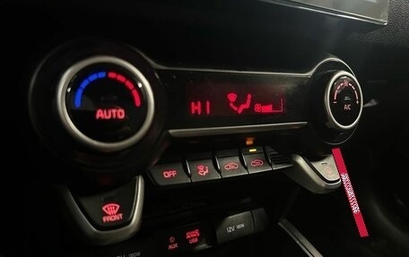 KIA Rio IV, 2017 год, 1 370 000 рублей, 16 фотография