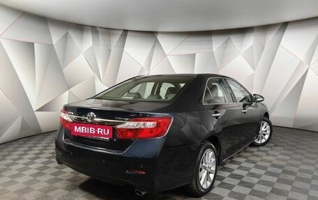 Toyota Camry, 2013 год, 1 875 000 рублей, 2 фотография