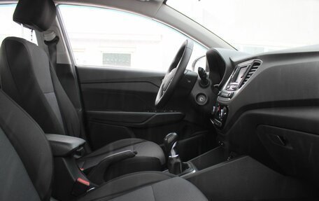 Hyundai Solaris II рестайлинг, 2017 год, 1 079 000 рублей, 12 фотография