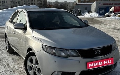 KIA Cerato III, 2010 год, 700 000 рублей, 1 фотография