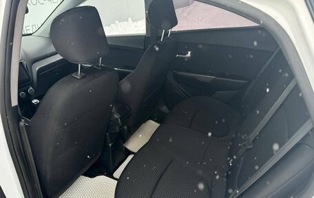 KIA Rio III рестайлинг, 2016 год, 970 000 рублей, 10 фотография