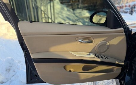 BMW 3 серия, 2008 год, 790 000 рублей, 17 фотография