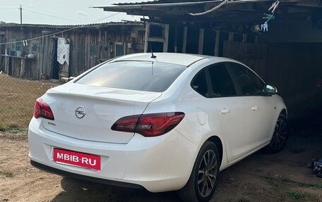 Opel Astra J, 2012 год, 740 000 рублей, 3 фотография