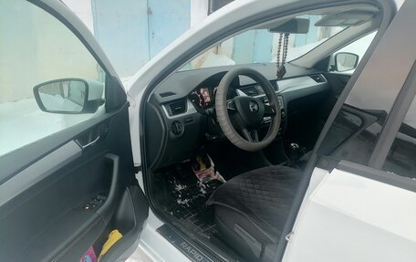 Skoda Rapid I, 2017 год, 1 060 000 рублей, 9 фотография