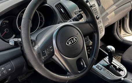 KIA Cerato III, 2010 год, 700 000 рублей, 14 фотография