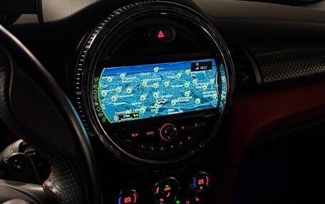 MINI Hatch, 2016 год, 2 490 000 рублей, 9 фотография