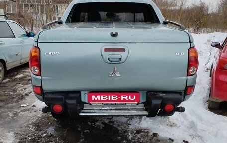 Mitsubishi L200 IV рестайлинг, 2007 год, 1 000 000 рублей, 4 фотография