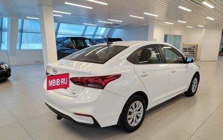 Hyundai Solaris II рестайлинг, 2017 год, 1 049 000 рублей, 2 фотография