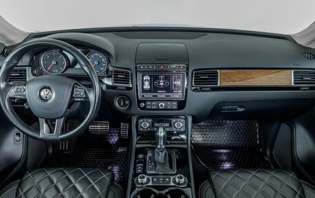 Volkswagen Touareg III, 2018 год, 4 679 000 рублей, 10 фотография