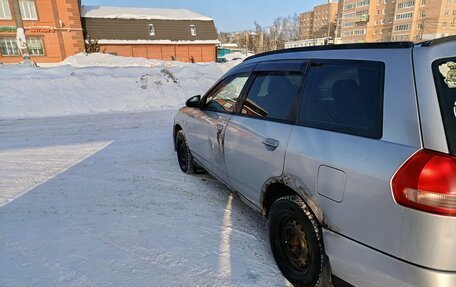 Nissan Wingroad III, 2001 год, 330 000 рублей, 6 фотография