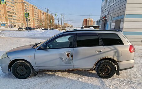 Nissan Wingroad III, 2001 год, 330 000 рублей, 5 фотография