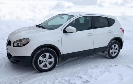 Nissan Qashqai, 2013 год, 1 390 000 рублей, 2 фотография