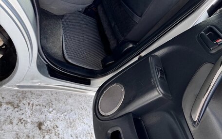 Toyota RAV4, 2004 год, 870 000 рублей, 20 фотография