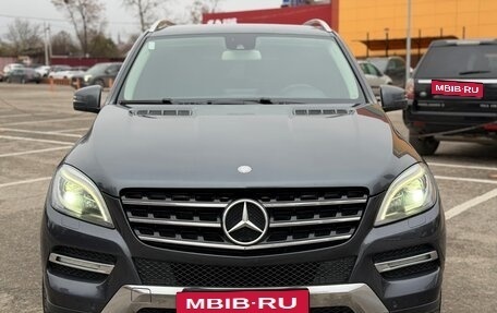 Mercedes-Benz M-Класс, 2012 год, 2 000 000 рублей, 2 фотография