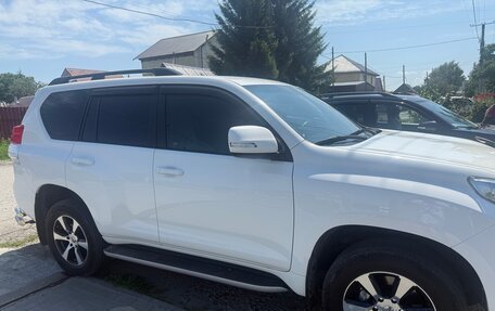 Toyota Land Cruiser Prado 150 рестайлинг 2, 2011 год, 3 200 000 рублей, 8 фотография