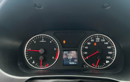 ЛуАЗ Patriot, 2024 год, 1 700 000 рублей, 13 фотография