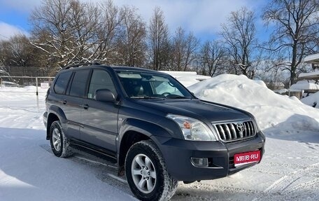 Toyota Land Cruiser Prado 120 рестайлинг, 2004 год, 1 530 000 рублей, 1 фотография