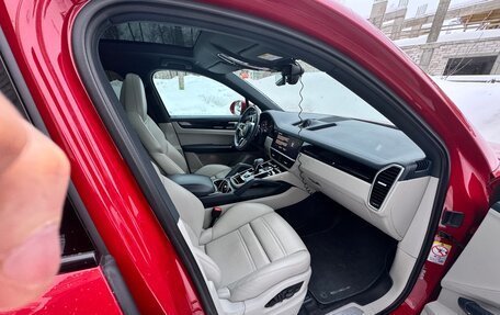 Porsche Cayenne III, 2021 год, 12 700 000 рублей, 16 фотография