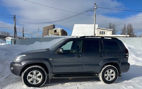 Toyota Land Cruiser Prado 120 рестайлинг, 2004 год, 1 530 000 рублей, 6 фотография