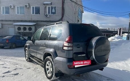 Toyota Land Cruiser Prado 120 рестайлинг, 2004 год, 1 530 000 рублей, 2 фотография