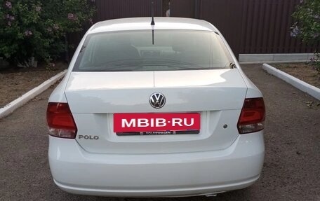 Volkswagen Polo VI (EU Market), 2015 год, 800 000 рублей, 4 фотография