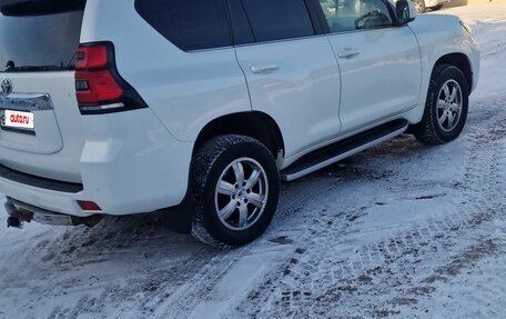 Toyota Land Cruiser Prado 150 рестайлинг 2, 2020 год, 4 800 000 рублей, 4 фотография