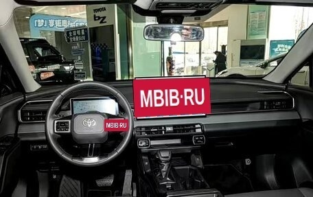 Toyota RAV4, 2026 год, 4 600 000 рублей, 7 фотография