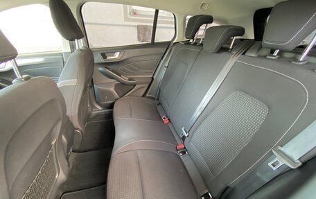 Ford Focus IV, 2018 год, 1 990 000 рублей, 15 фотография