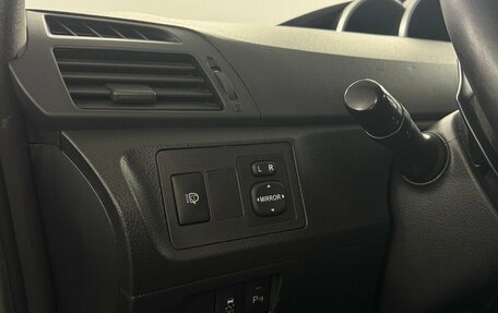 Toyota Verso I, 2011 год, 980 000 рублей, 10 фотография