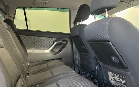 Toyota Verso I, 2011 год, 980 000 рублей, 13 фотография