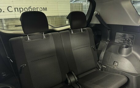 Toyota Verso I, 2011 год, 980 000 рублей, 14 фотография