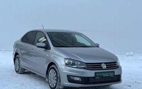 Volkswagen Polo VI (EU Market), 2017 год, 1 035 000 рублей, 3 фотография