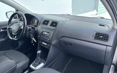 Volkswagen Polo VI (EU Market), 2017 год, 1 035 000 рублей, 20 фотография