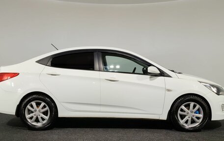 Hyundai Solaris II рестайлинг, 2016 год, 900 000 рублей, 4 фотография
