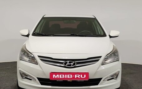 Hyundai Solaris II рестайлинг, 2016 год, 900 000 рублей, 2 фотография