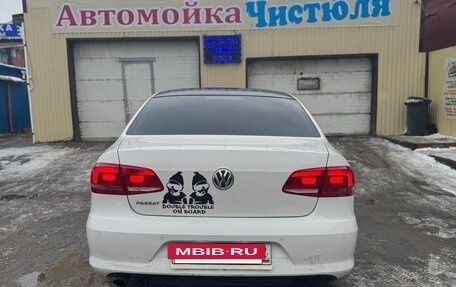 Volkswagen Passat B7, 2011 год, 800 000 рублей, 4 фотография
