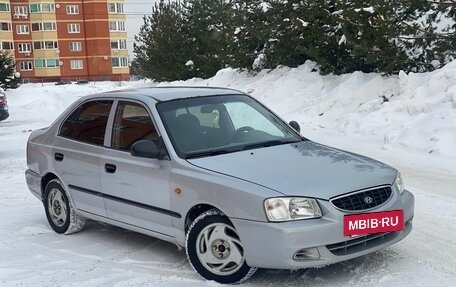 Hyundai Accent II, 2004 год, 270 000 рублей, 3 фотография