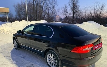 Skoda Superb III рестайлинг, 2014 год, 1 270 000 рублей, 2 фотография