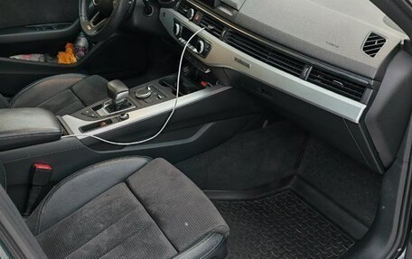 Audi A4, 2017 год, 2 150 000 рублей, 12 фотография