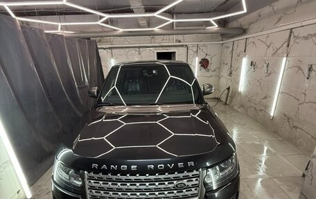 Land Rover Range Rover IV рестайлинг, 2013 год, 3 360 000 рублей, 1 фотография